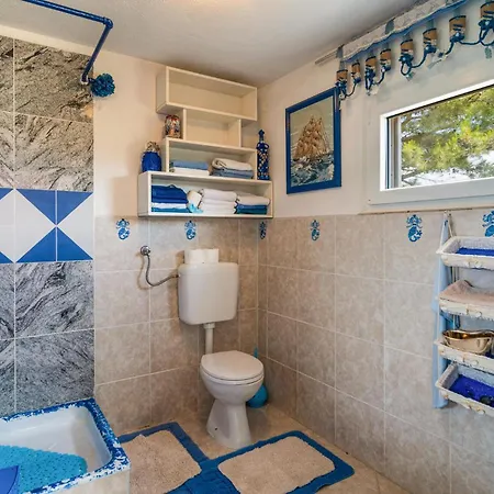 Beautiful In With House Sea View Novo Selo (Brac)
