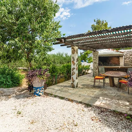 Dom wakacyjny Beautiful In With House Sea View Novo Selo (Brac)